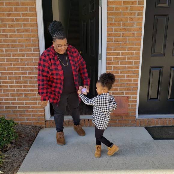 Meet your Posher, Keshia - Picture 1 of 1